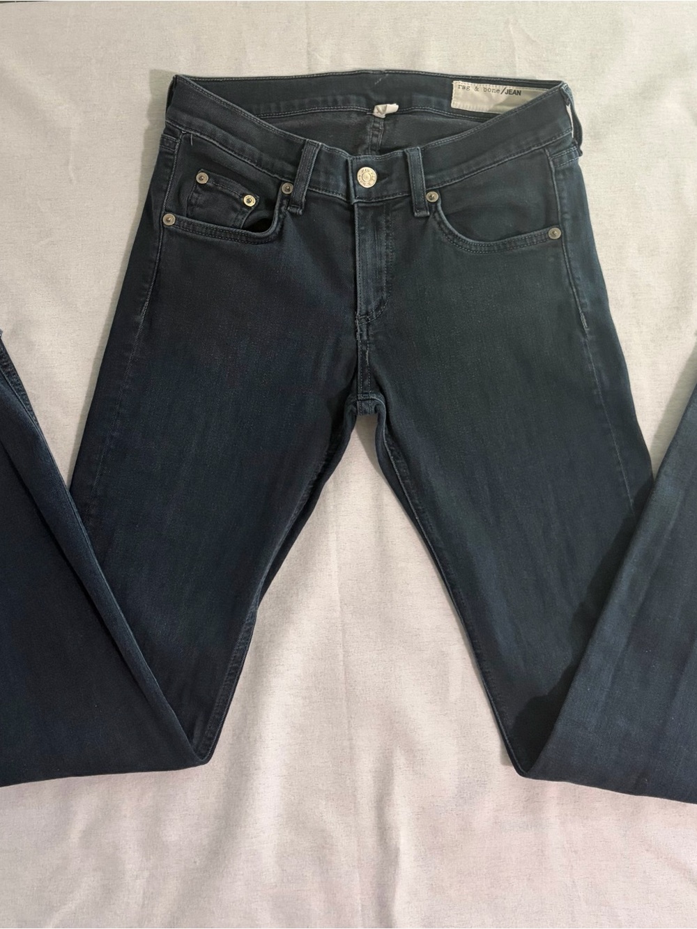 rag & bone Women's Skinny Distressed Ankle Jeans in Dark Blue. Size 26